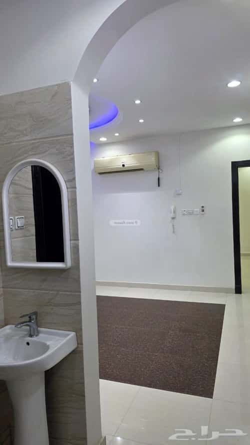 3 bedroom apartment in Dhahrat Laban 9