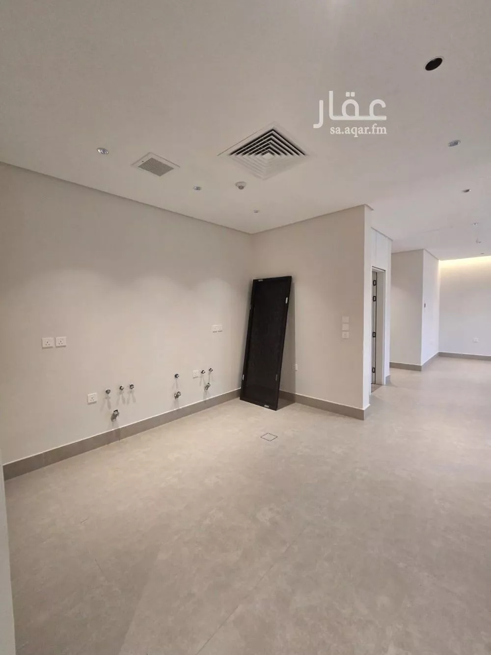شقة 3 غرف في العارض 4
