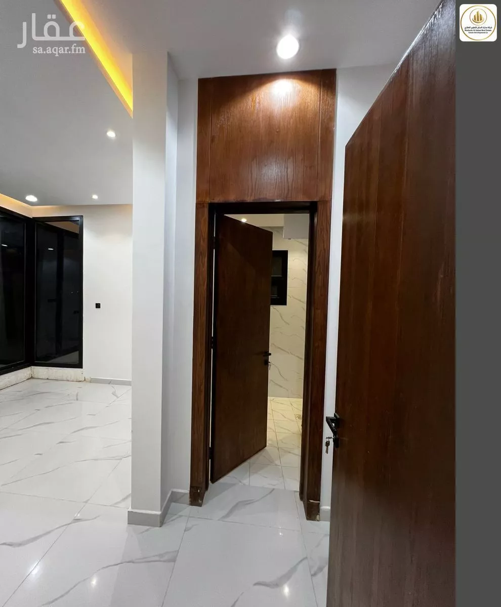 3 bedroom apartment in Al Janadriyah 12