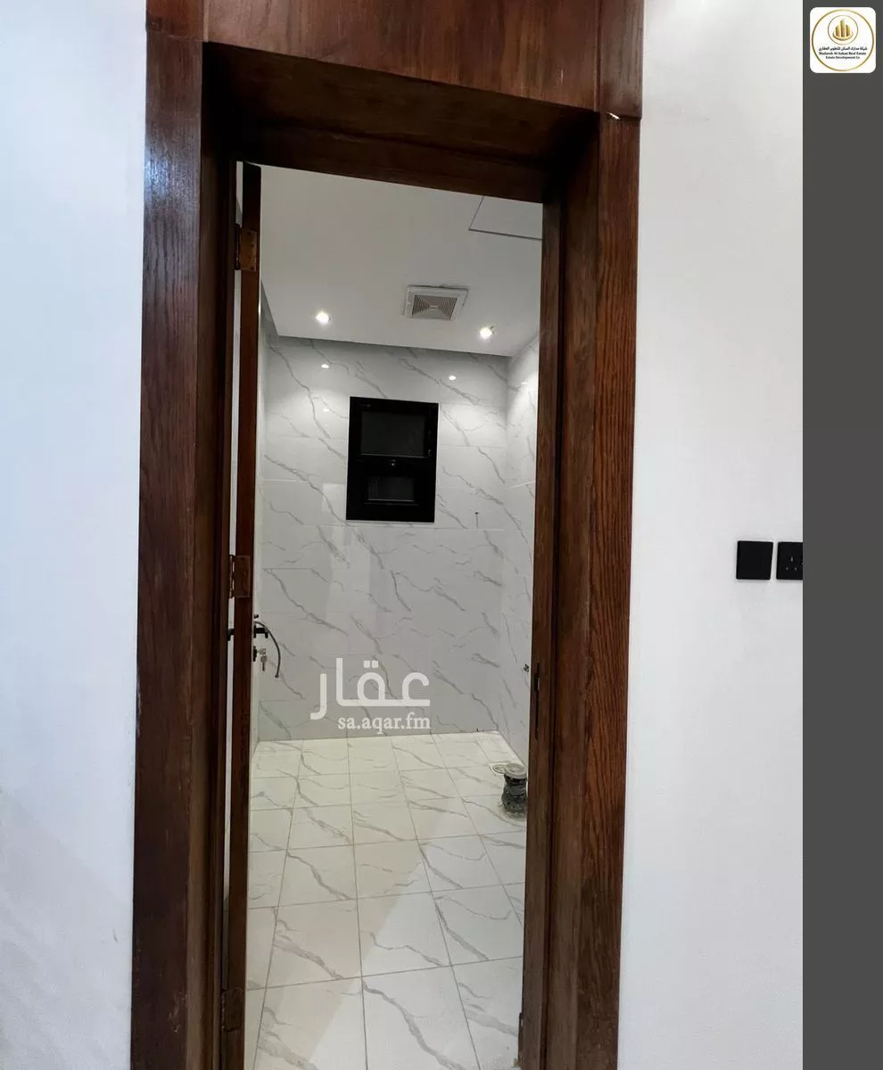 3 bedroom apartment in Al Janadriyah 5