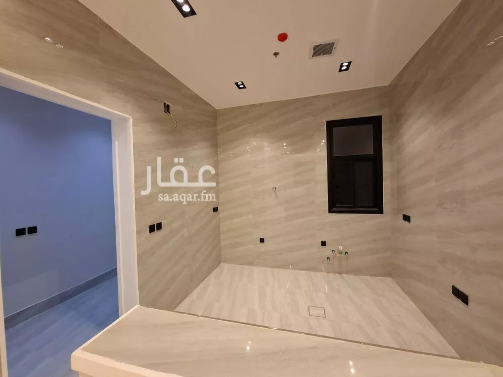 5 bedroom apartment in Al Munsiyah, Riyadh 5