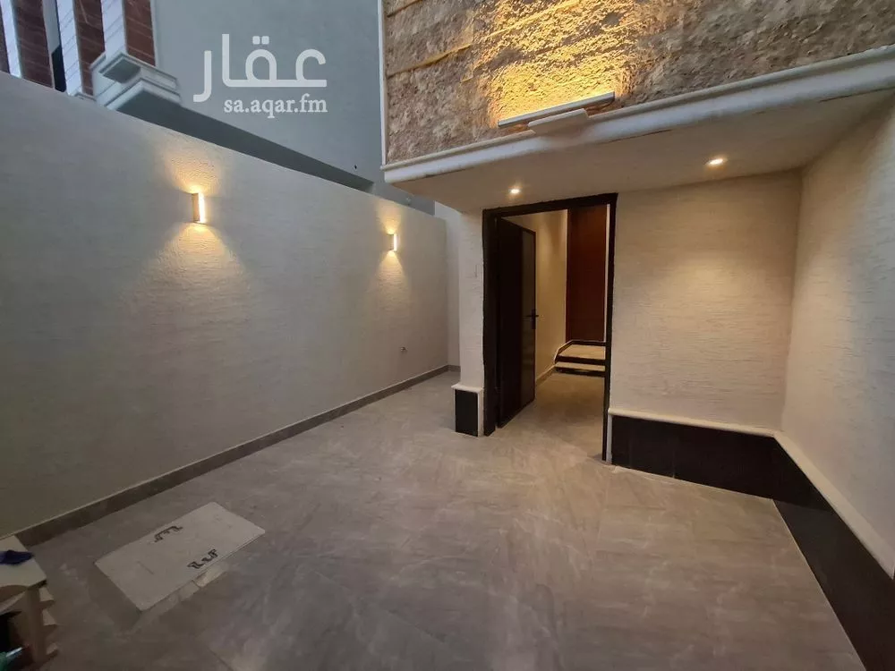 4 bedroom apartment in Al Rimal 5