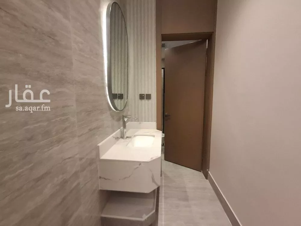 4 bedroom apartment in Al Rimal 9