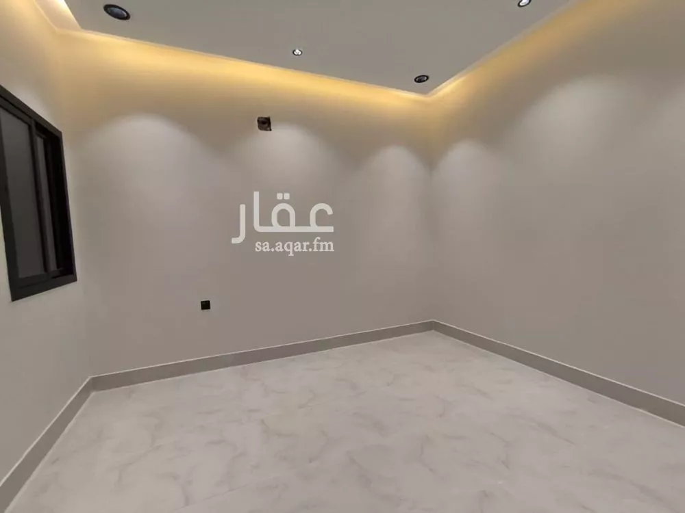 شقة 4 غرف في الرمال 3