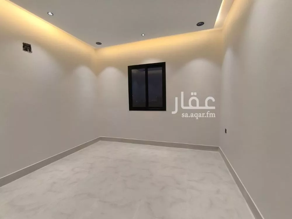 شقة 4 غرف في الرمال 6