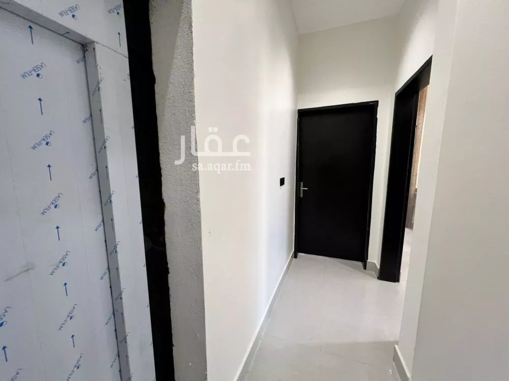 3 bedroom floor in Al Maizilah 9