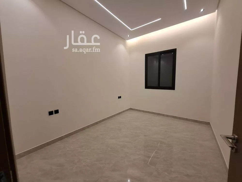 شقة 4 غرف في بدر 12
