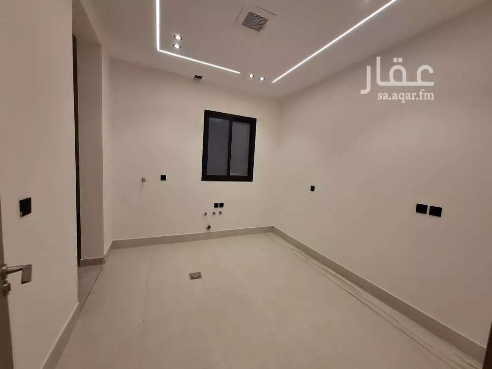 شقة 4 غرف في بدر 8