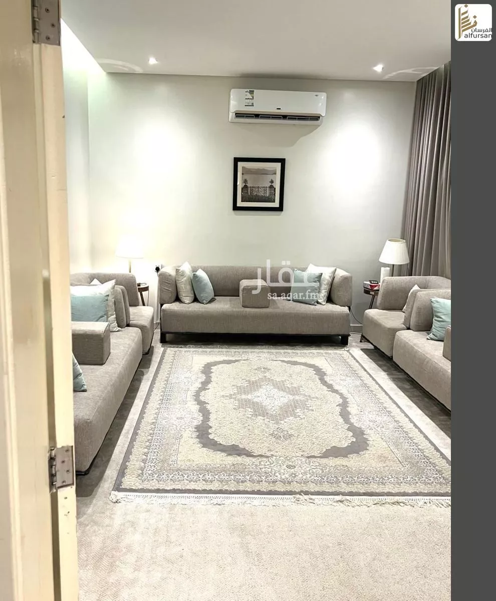 4 bedroom apartment in Al Yarmouk 4