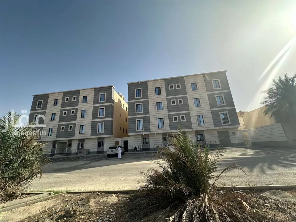 4 bedroom apartment in Badr 4