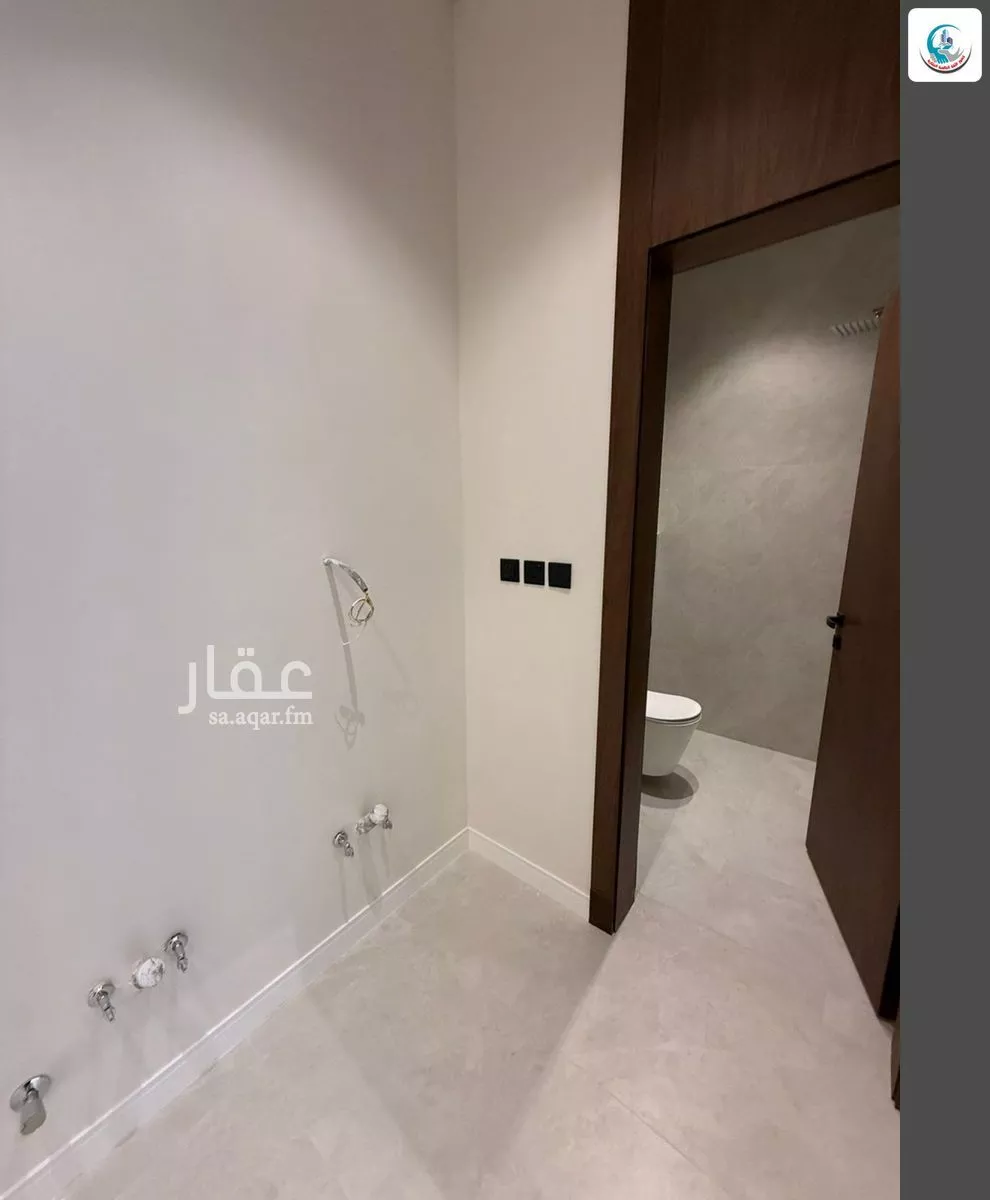شقة 6 غرف في الجنادرية 17