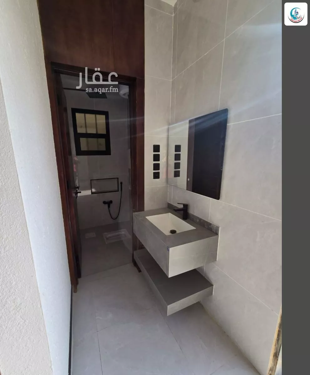 شقة 5 غرف في الجنادرية 5