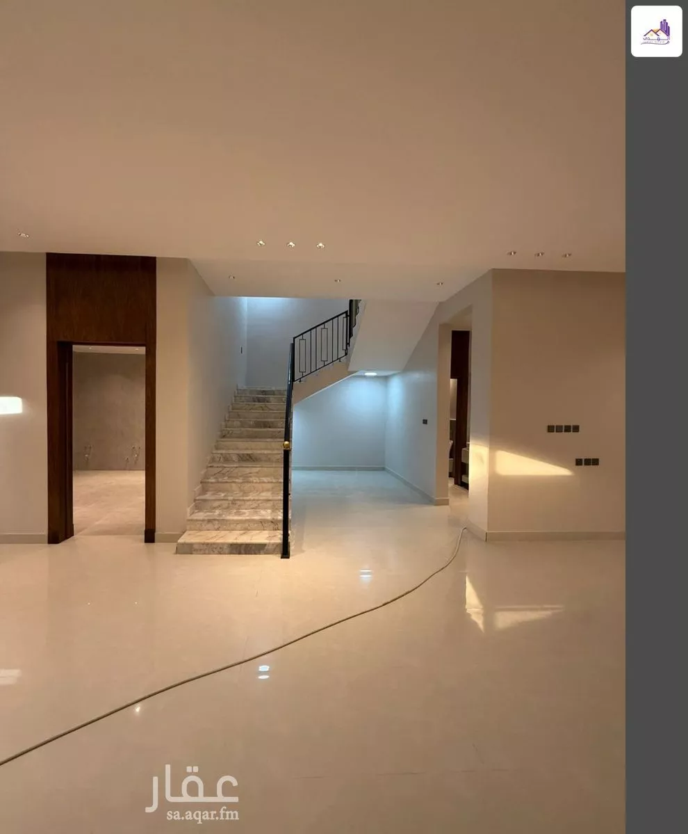 6 bedroom apartment in Al Janadriyah 11