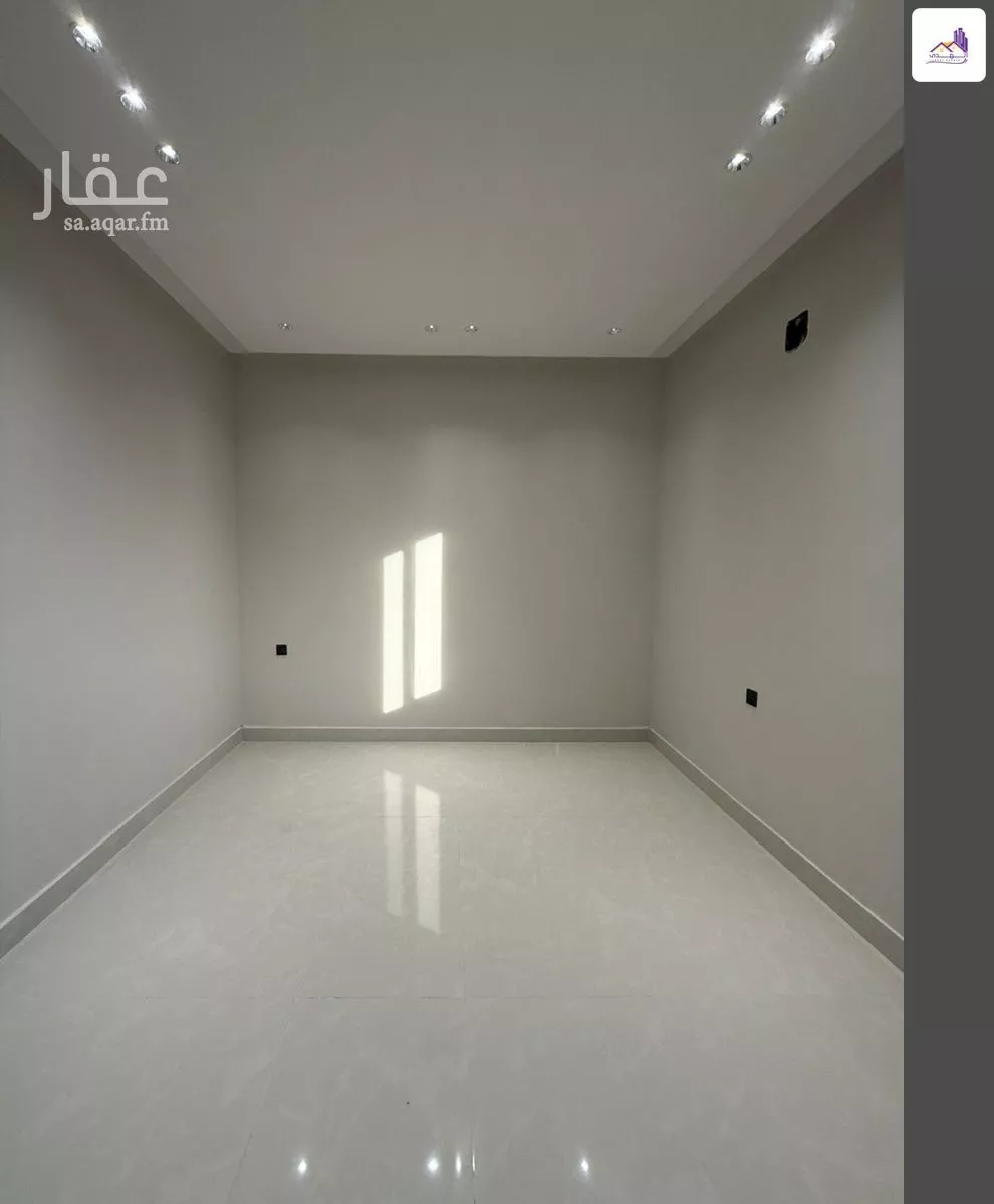6 bedroom apartment in Al Janadriyah 12