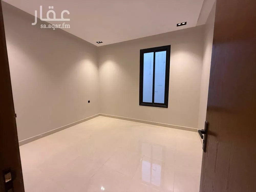 فيلا 3 غرف في اليرموك 4