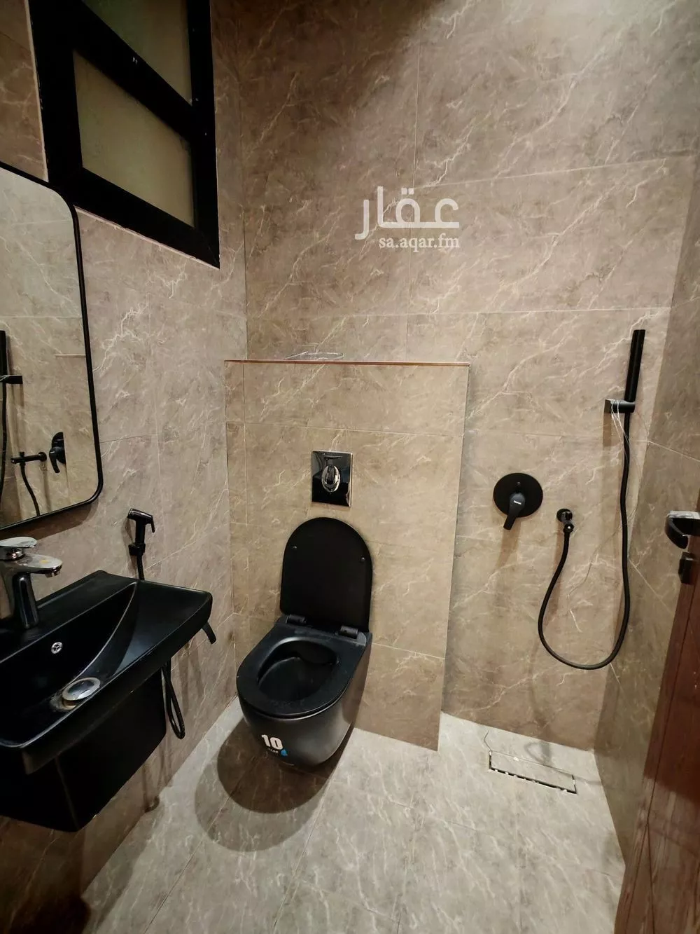 5 bedroom apartment in Al Munsiyah, Riyadh 17