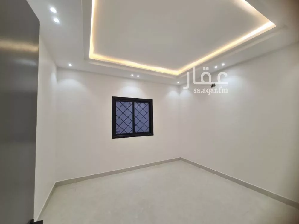5 bedroom floor in Badr 7