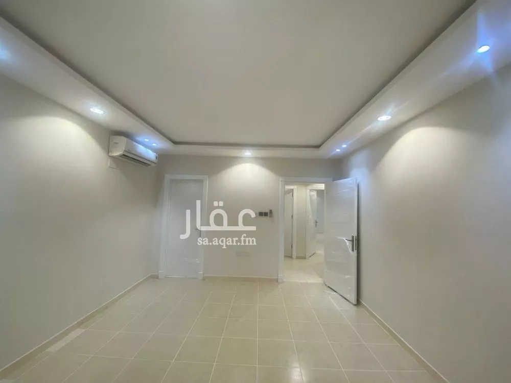 4 bedroom apartment in Al Sahafah 5
