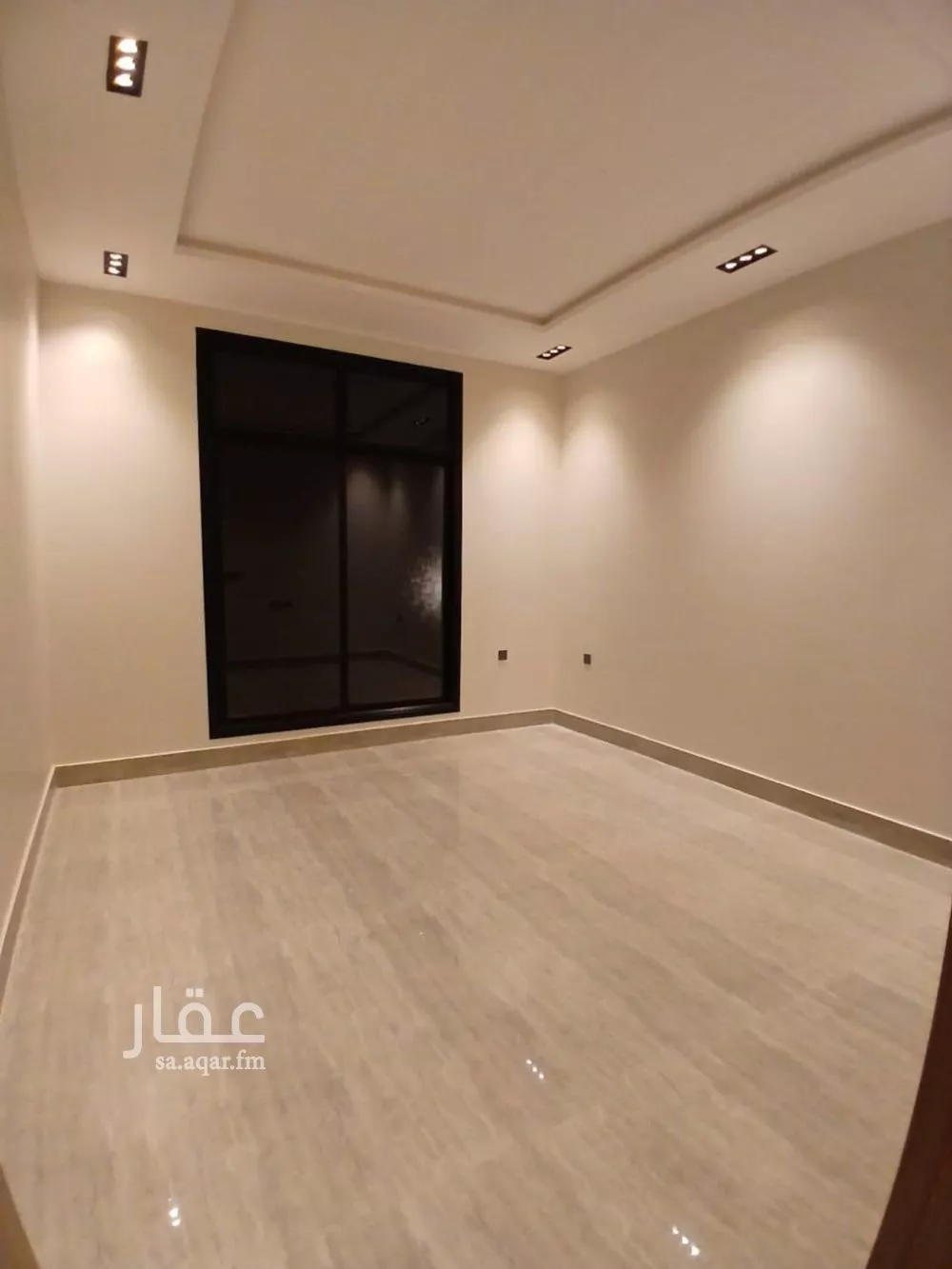 شقة 4 غرف في الرمال 15