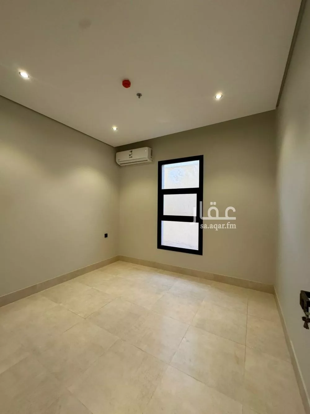 3 bedroom apartment in Al Aridh 7