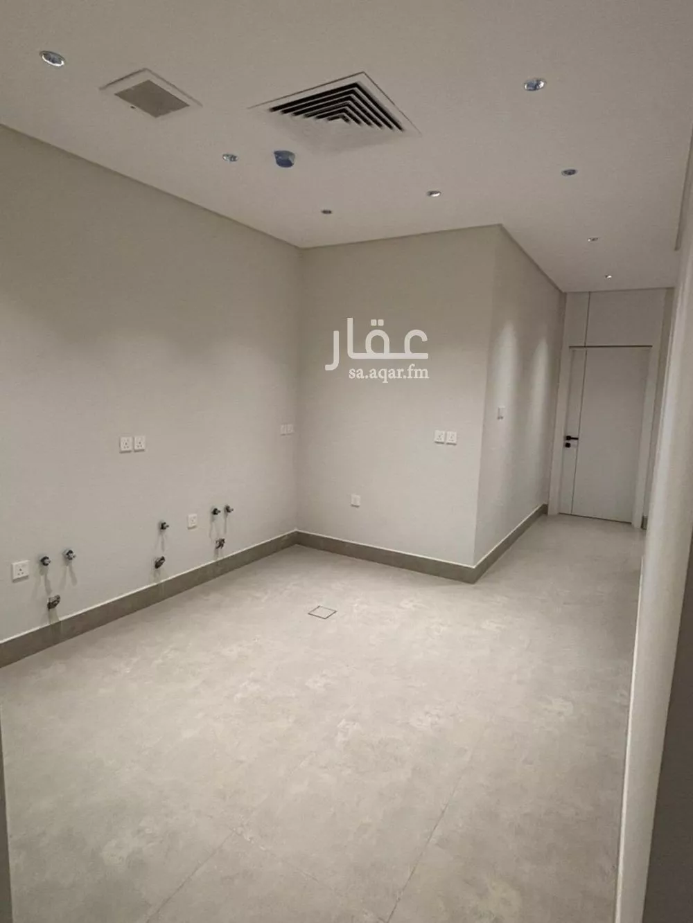 شقة 3 غرف في العارض 13