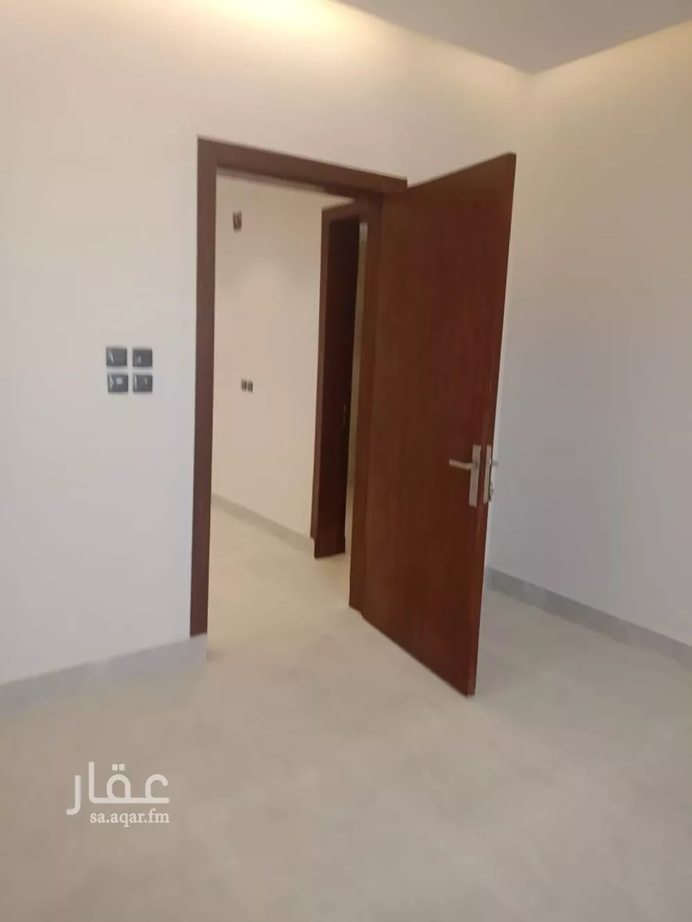 شقة 2 غرف في الشرق 11
