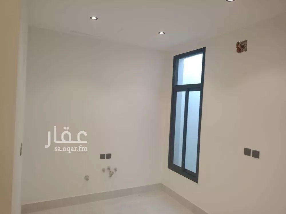 شقة 2 غرف في الشرق 4