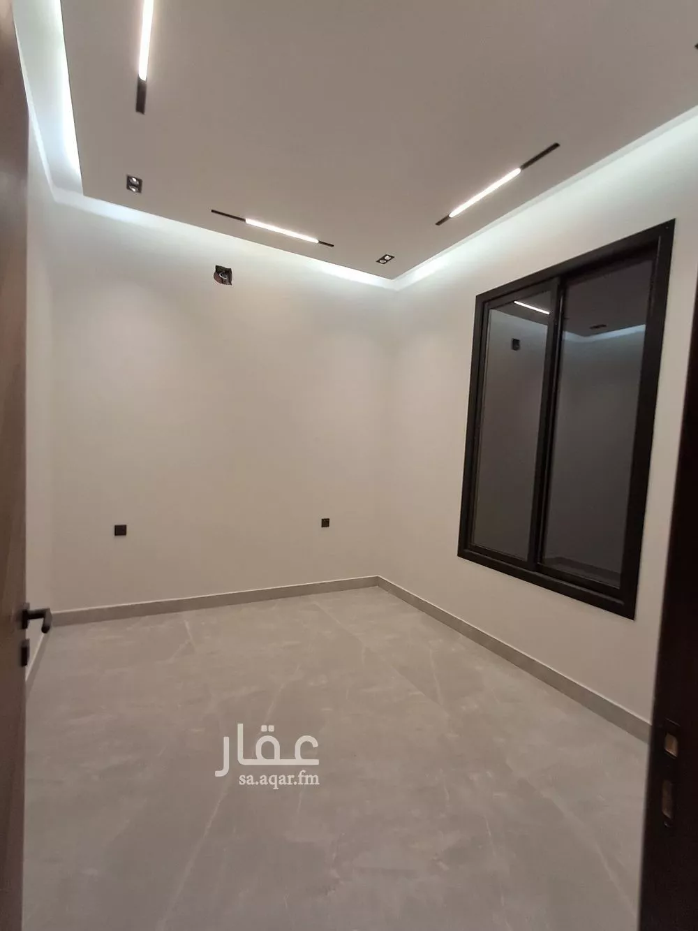شقة 3 غرف في الرمال 3