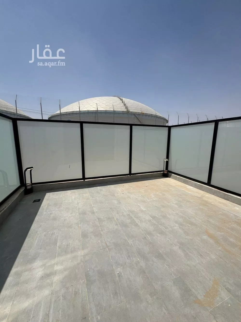 شقة 4 غرف في الشرق 8