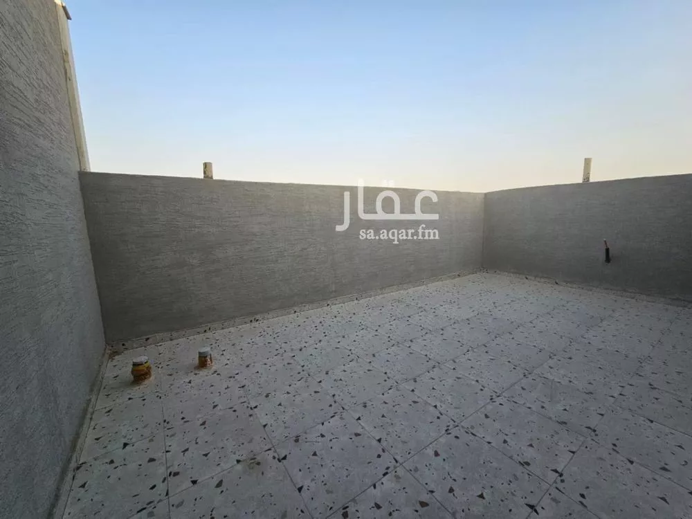 3 bedroom floor in Dhahrat Al Badiah 8