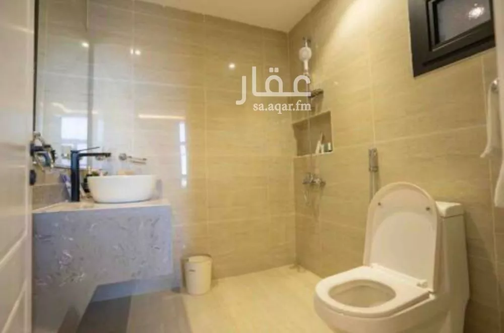 3 bedroom apartment in Al Rawdah 15