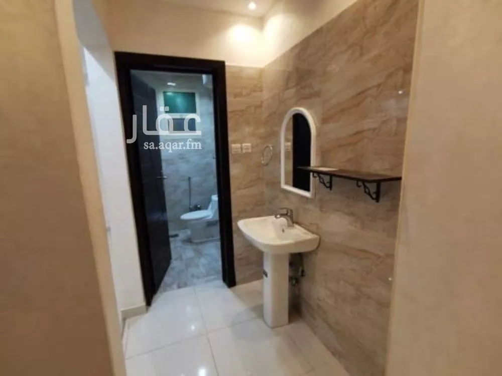 4 bedroom apartment in Dhahrat Laban 10