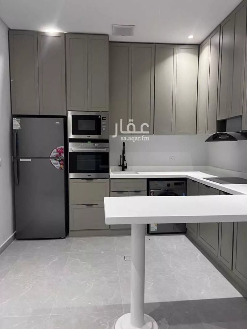 شقة 3 غرف في العارض 6