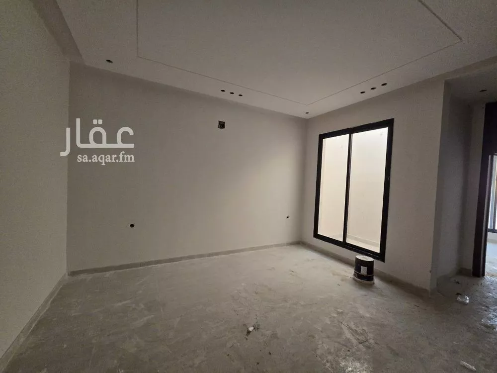 3 bedroom apartment in Al Hazm 4
