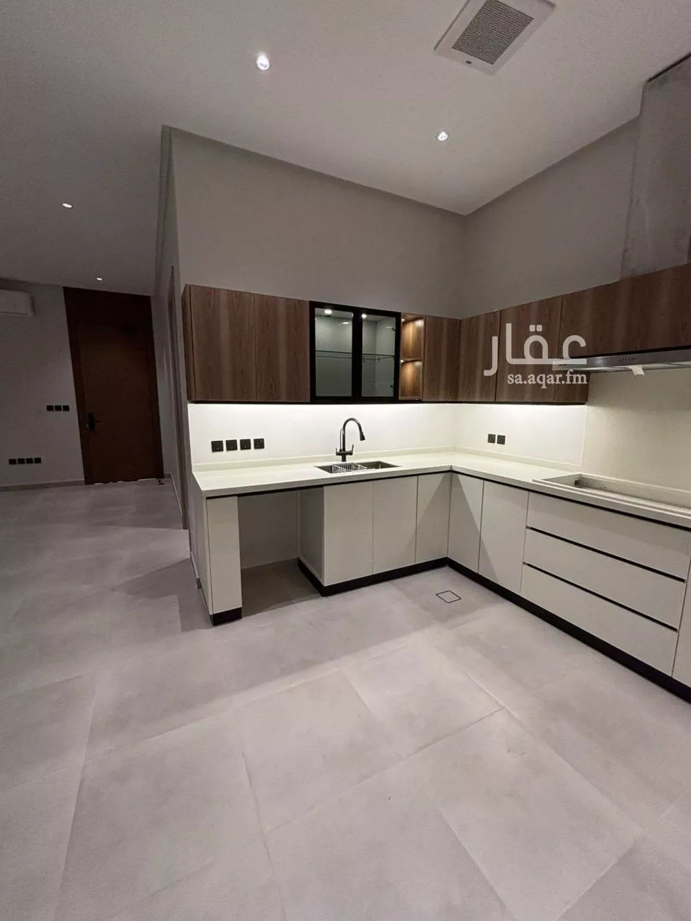 3 bedroom apartment in Al Manar 30