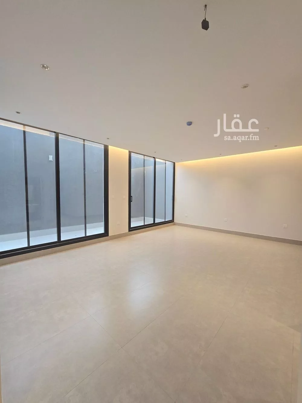 شقة 3 غرف في العارض 9