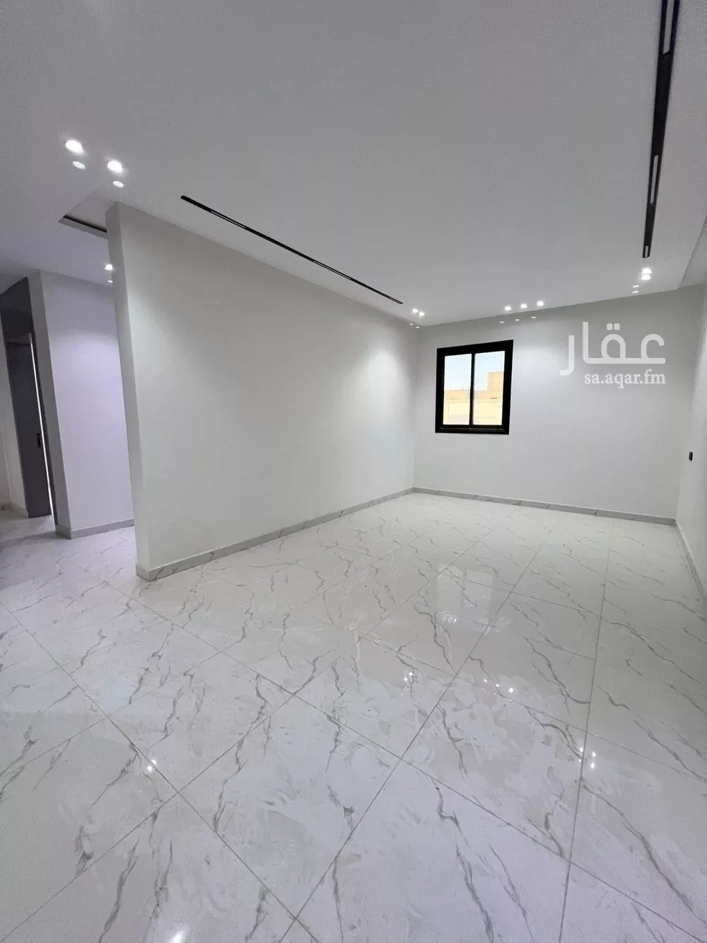 5 bedroom floor in Al Janadriyah 8