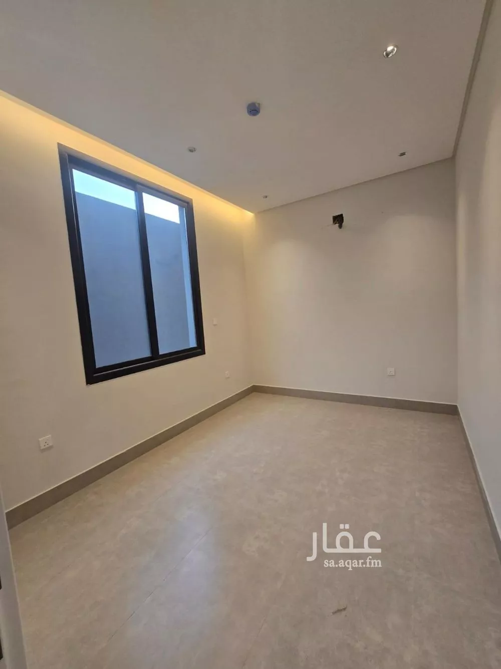 شقة 3 غرف في العارض 3