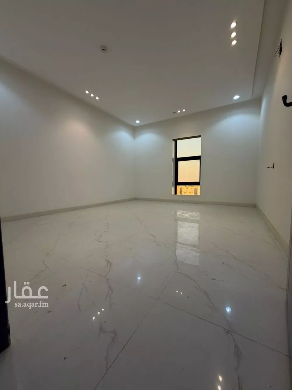 3 bedroom apartment in Al Hazm 11