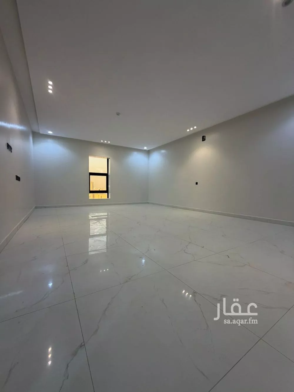3 bedroom apartment in Al Hazm 12