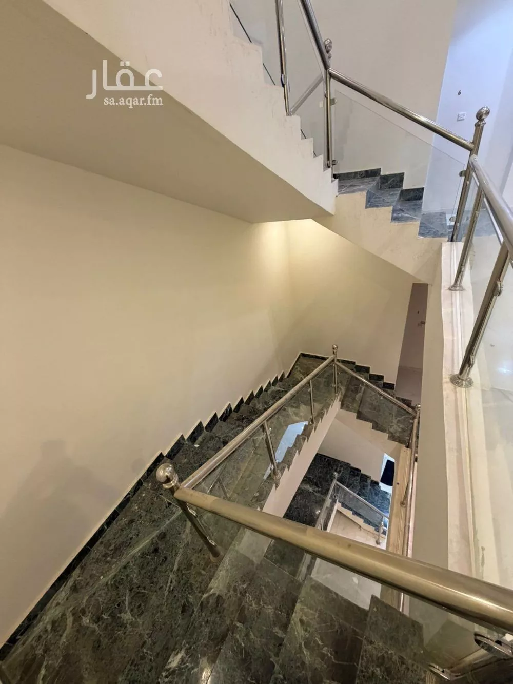 3 bedroom apartment in Al Hazm 3