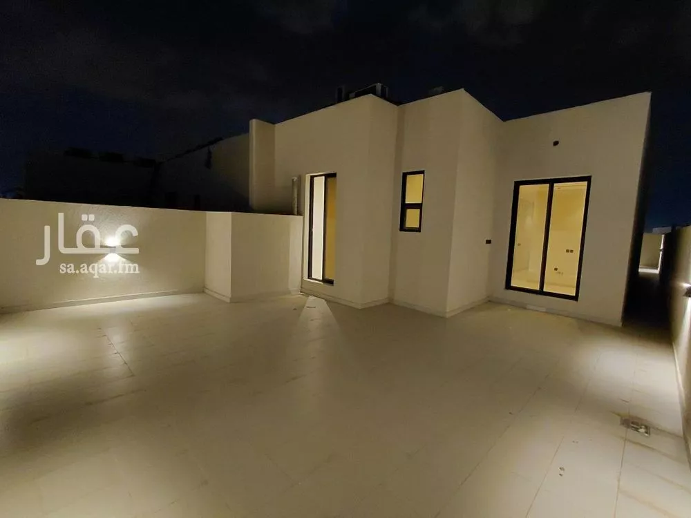 4 bedroom apartment in Al Yarmouk 8