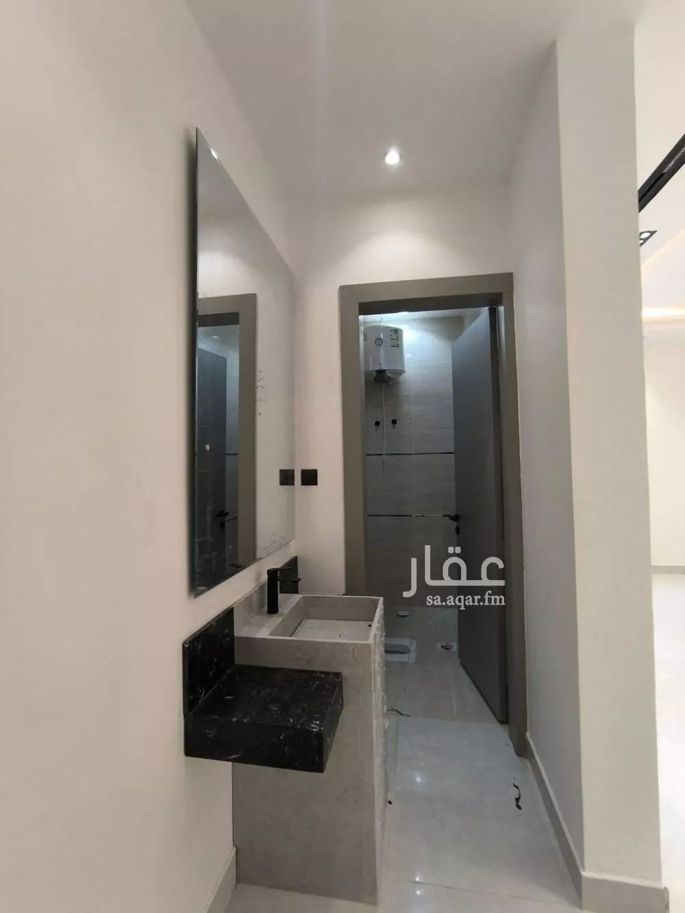شقة 5 غرف في طيبة 9