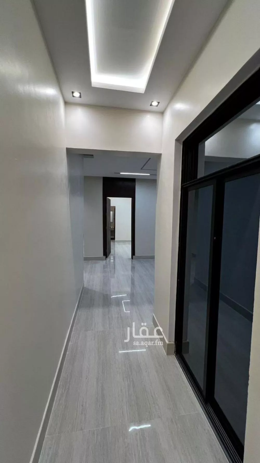 3 bedroom apartment in Al Hazm 10