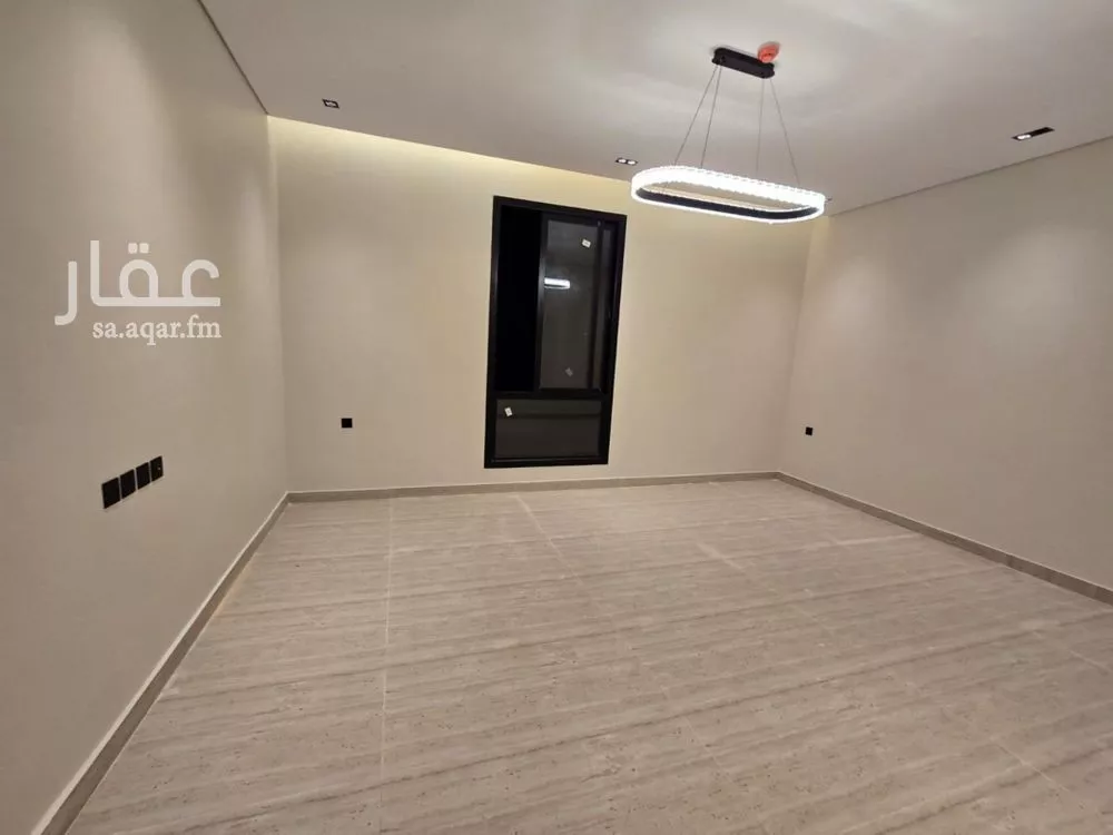 4 bedroom floor in Okaz 7