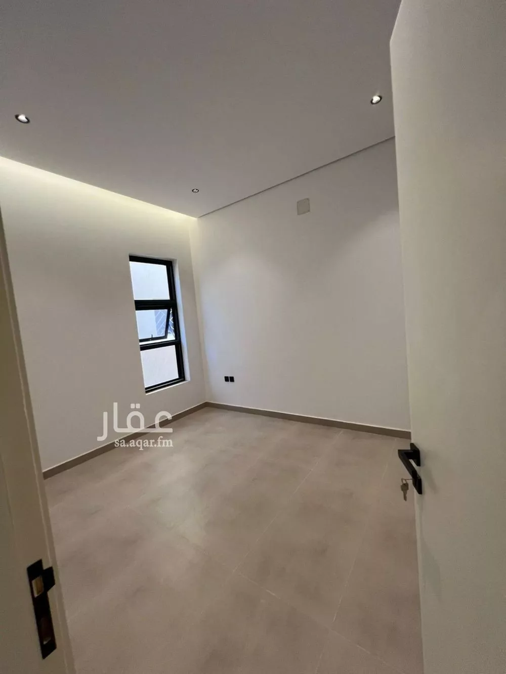 4 bedroom apartment in Al Hazm 7