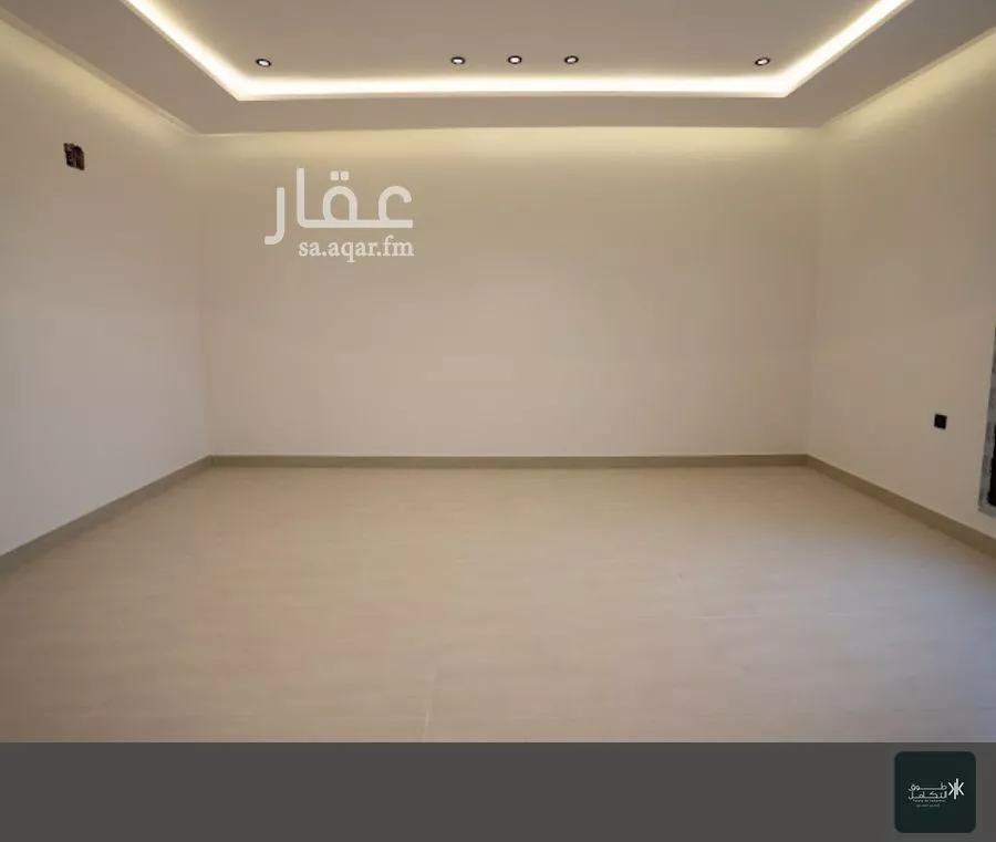 شقة 4 غرف في الرمال 10