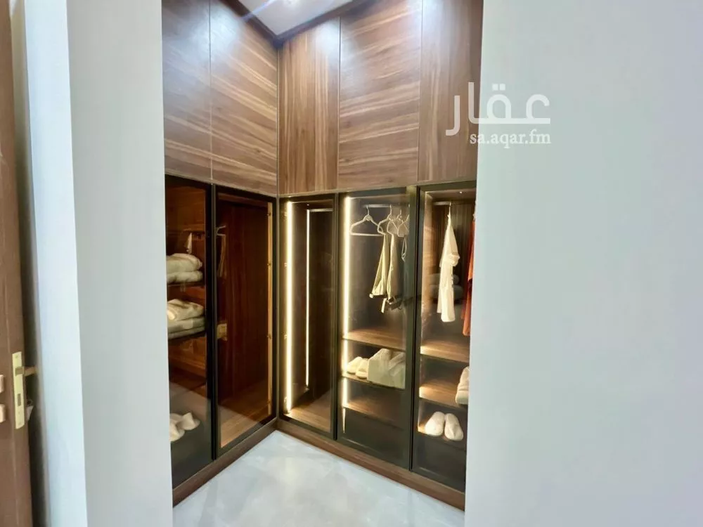 3 bedroom apartment in Al Mahdiyyah 11