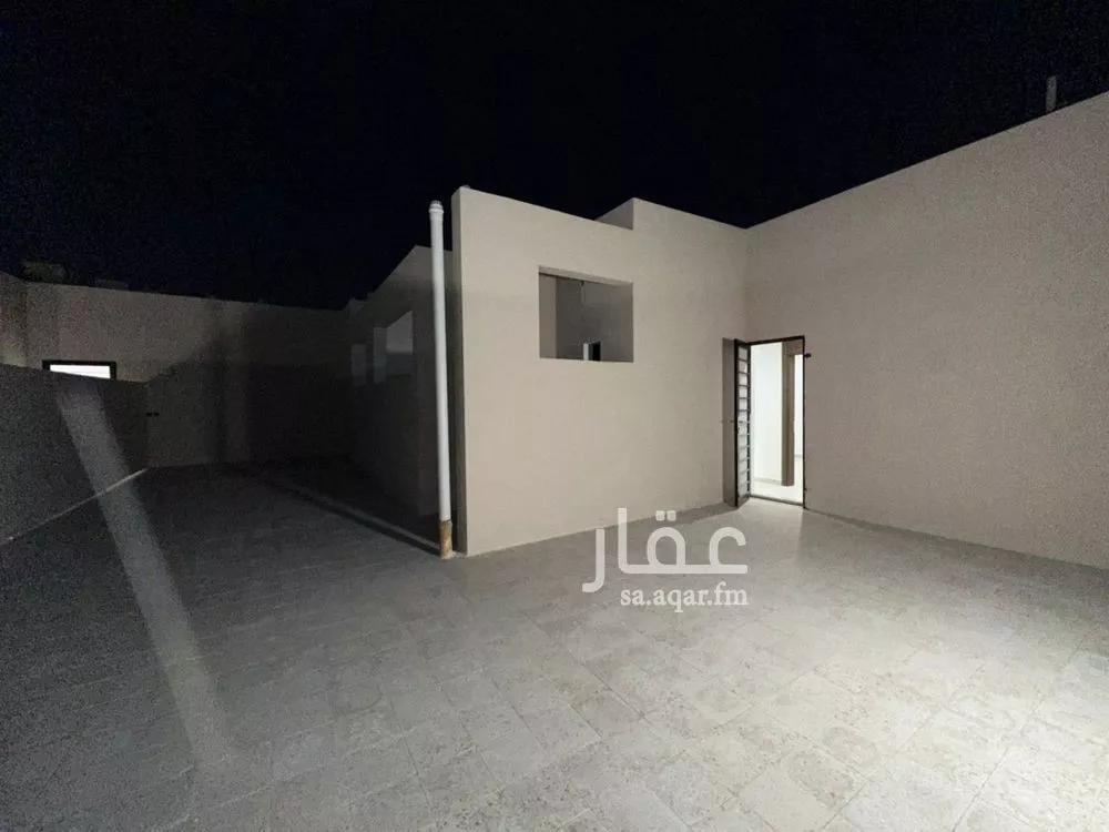 4 bedroom apartment in Ad Dar Al Baida 15