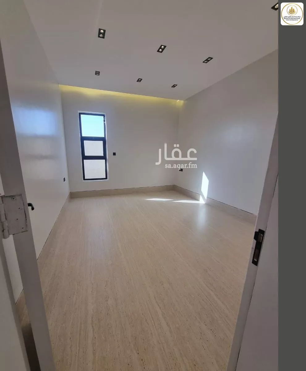 8 bedroom apartment in Ash Sharq 7